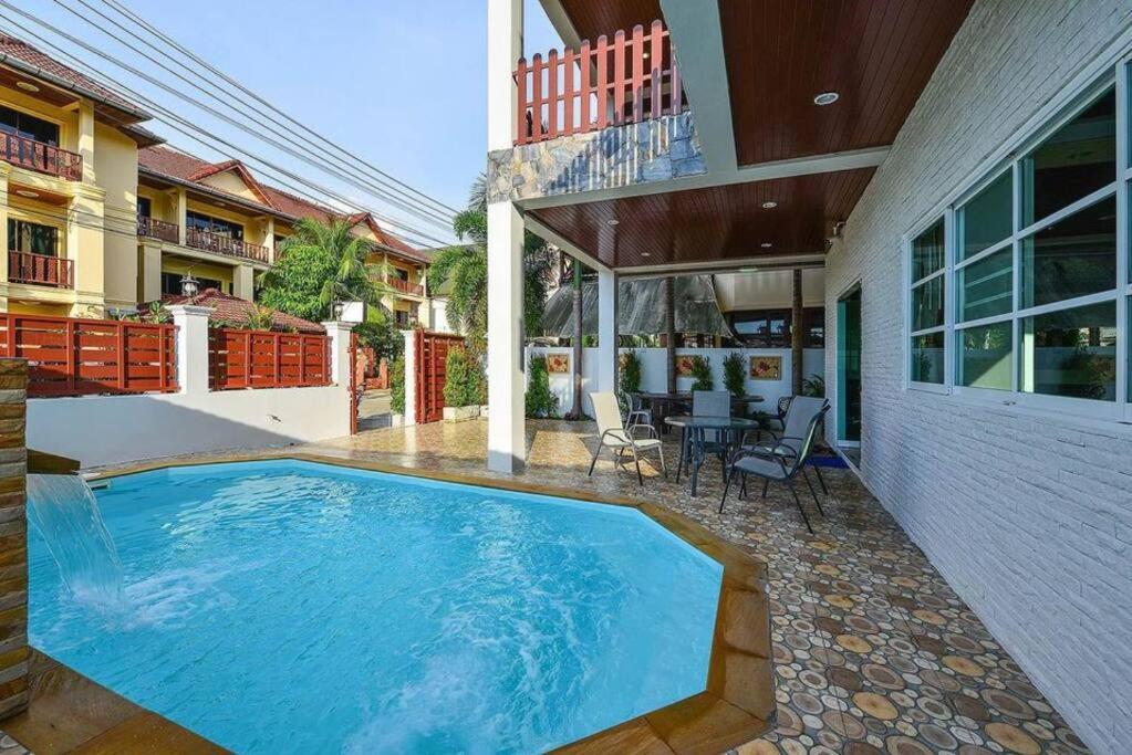 Unique&Nice 7Bd Pool Villa In Heart Nanai Patong Exterior foto